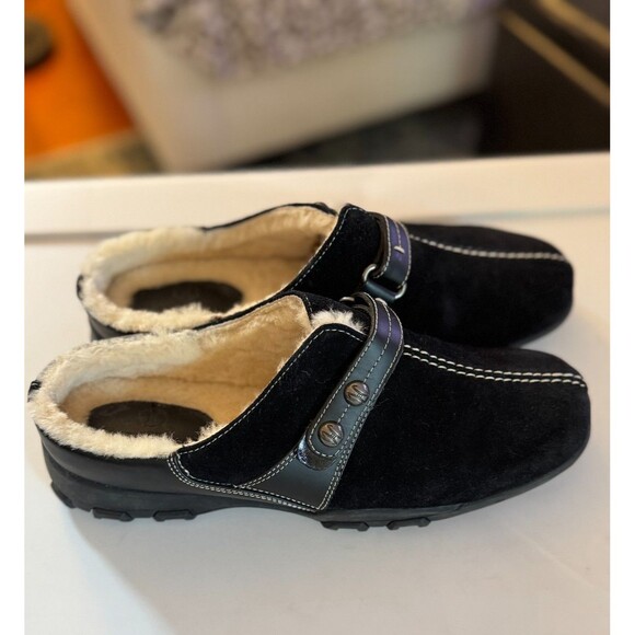 Cole Haan Women's Black Suede Slip On Mules Shearling Lining Sz. 8B Warm Cozy - Picture 1 of 12